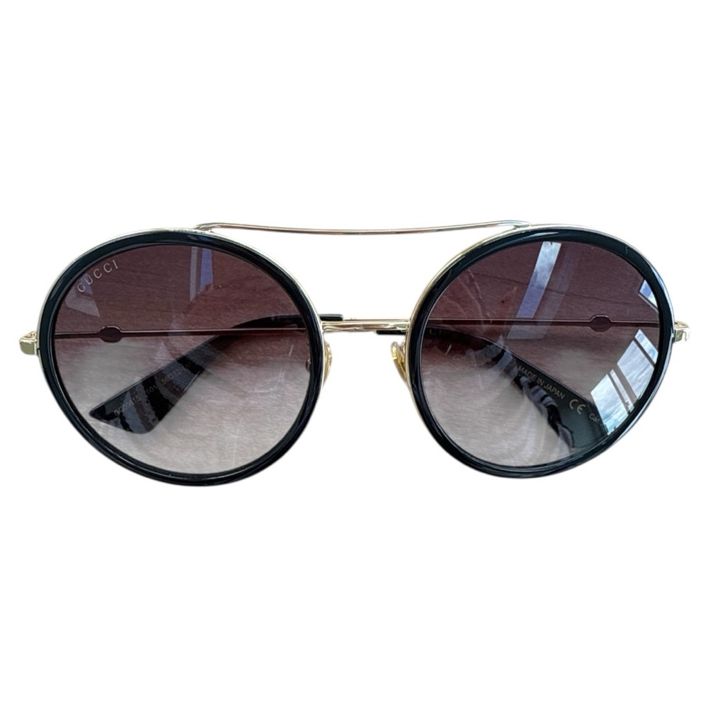 Gucci Black and Gold Vintage-Inspired Sunglasses